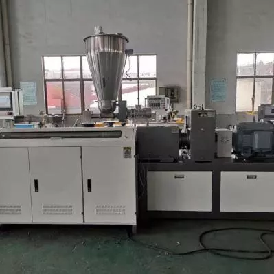 Otu ịghasa Extruder