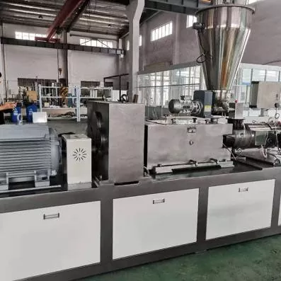 Otu ịghasa Extruder